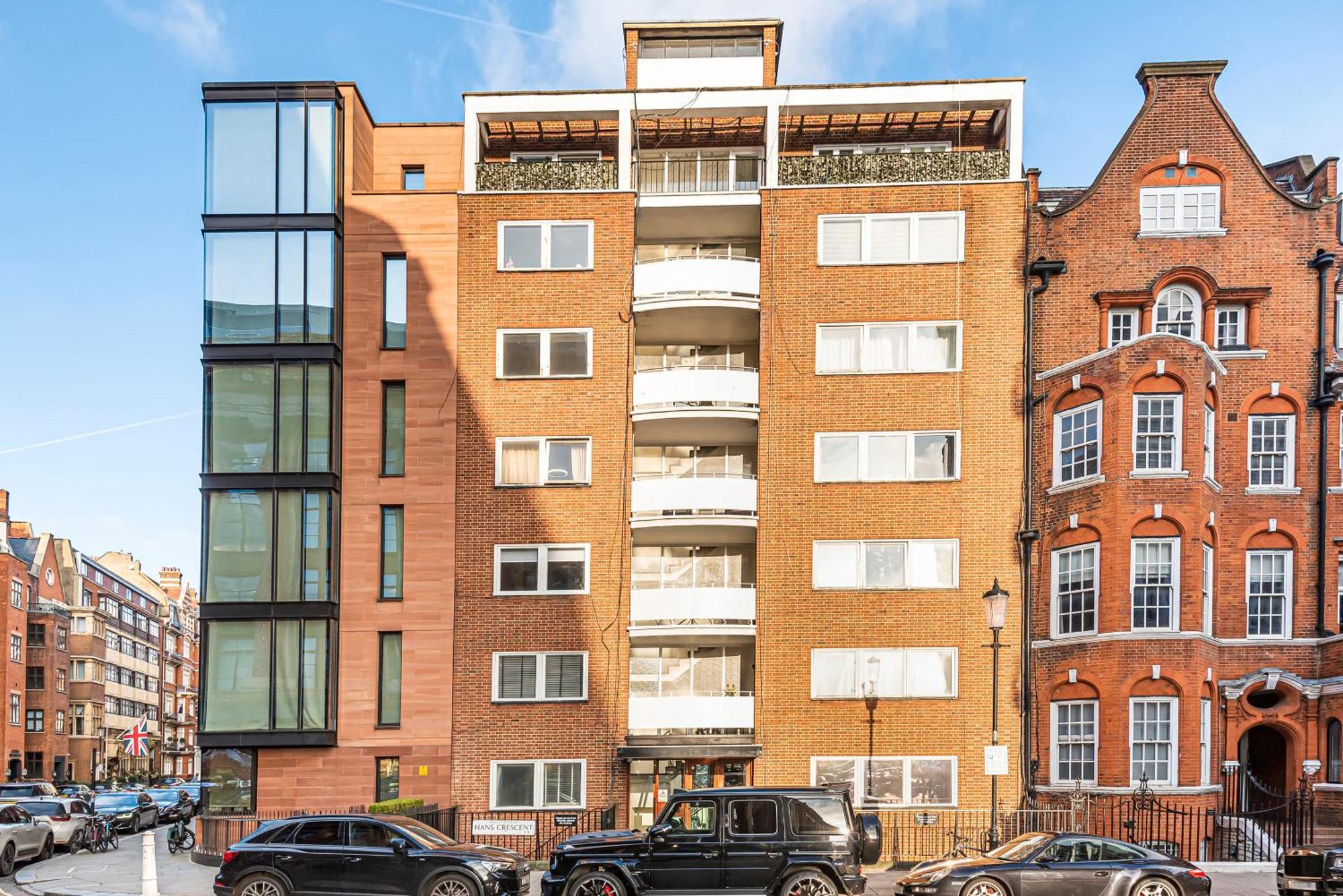 Elegant Ground Floor Apartment With Ac In Knightsbridge Steps Away From Harrods לונדון מראה חיצוני תמונה